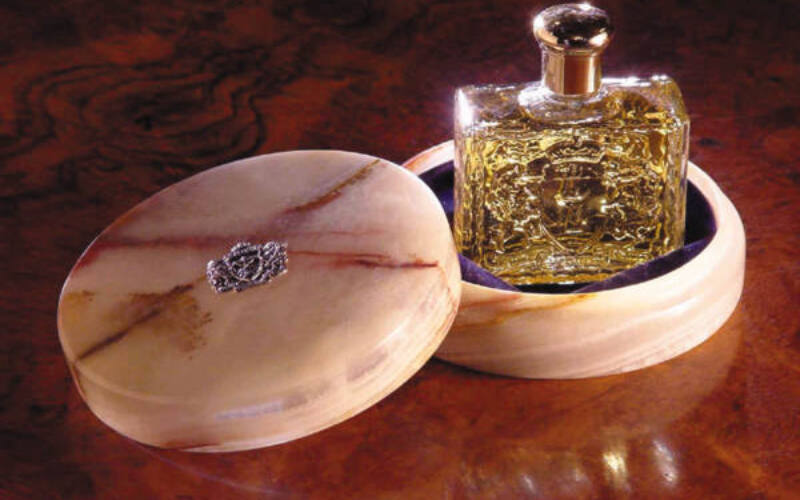 alabaster-box