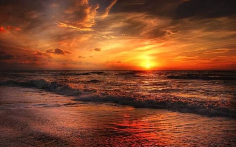 beach, sunset, waves, ocean, sea, nature, dusk, twilight, setting sun, sundown, horizon, skyscape, seascape, ocean waves, coast, shore, seashore, north sea, water-2179624.jpg