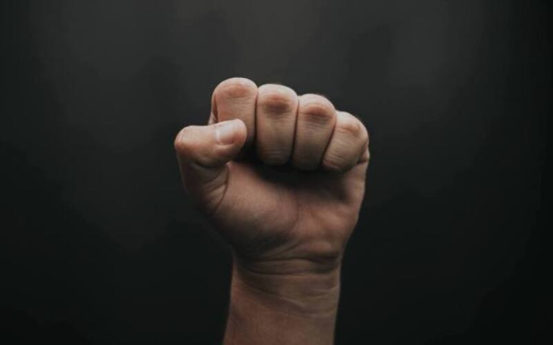 luis-quintero-W03iF08TEew-unsplash